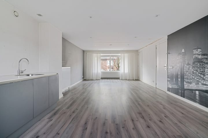 Photo 3 of Rijksweg Noord 75-C