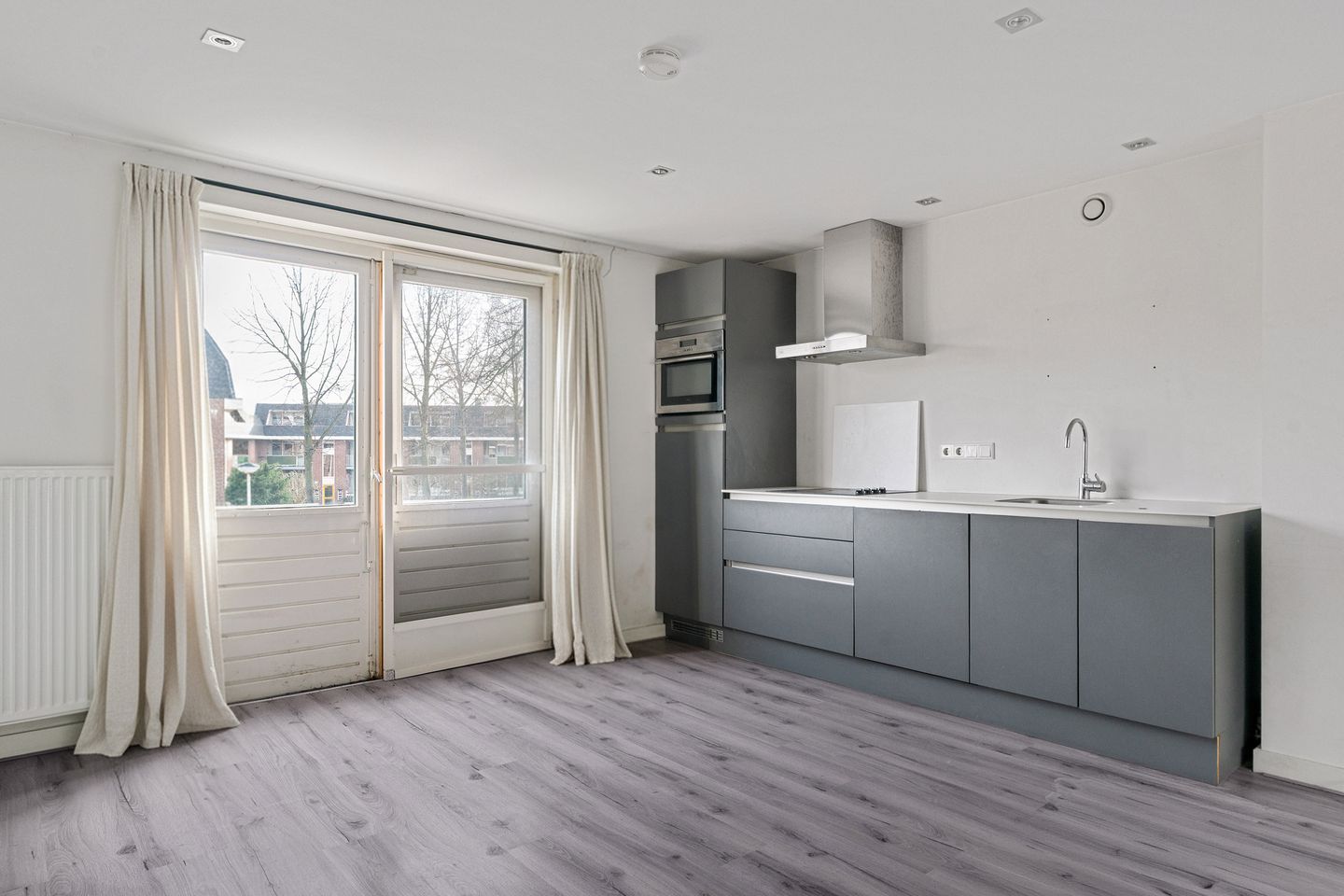 Foto 4 van Rijksweg Noord 75-C