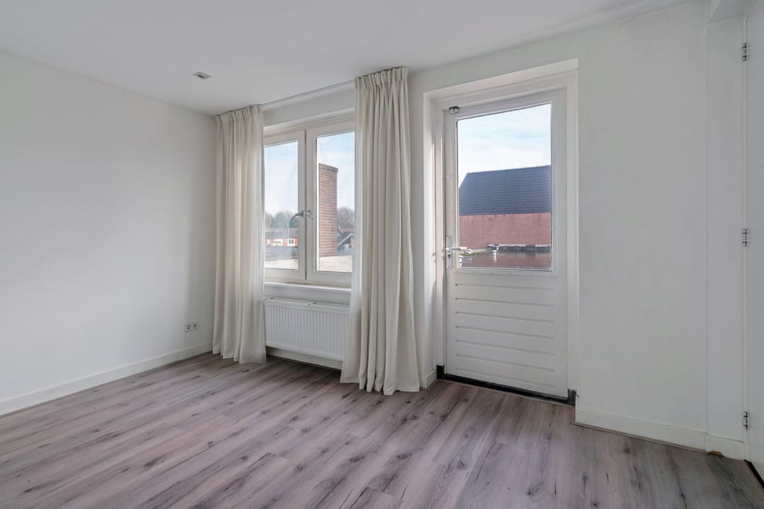 Foto 7 van Rijksweg Noord 75-C