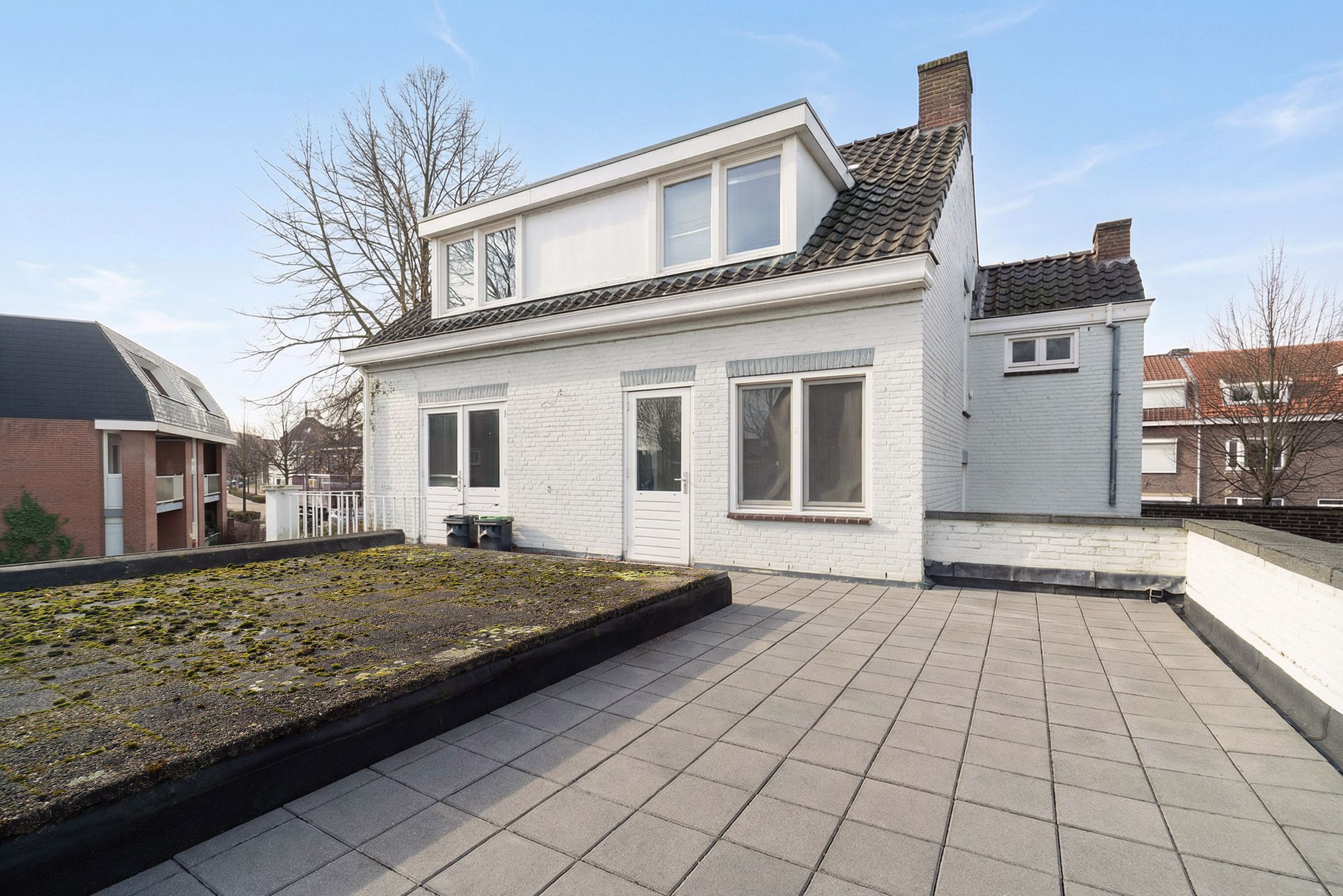 Foto 12 van Rijksweg Noord 75-C