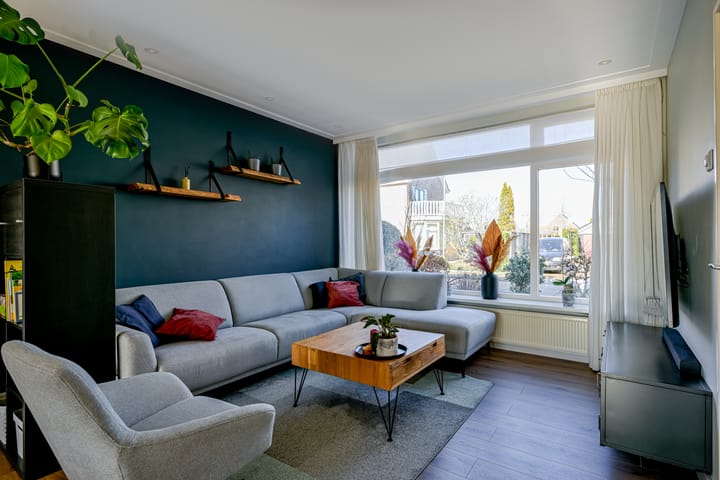 Photo 5 of Pastoor van Santestraat 39