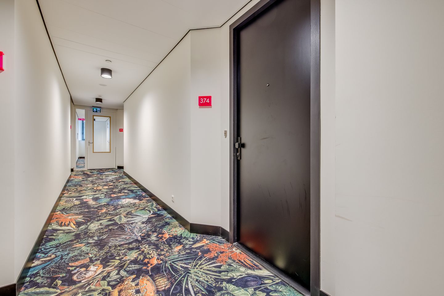 Foto 5 van Hoola van Nootenstraat 374