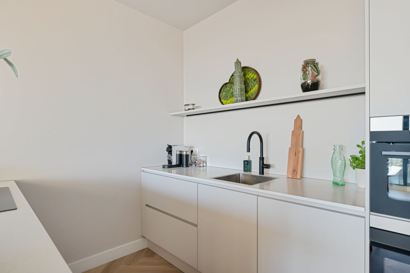 Foto 20 van Hoola van Nootenstraat 374