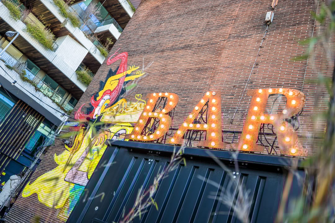 Foto 43 van Hoola van Nootenstraat 374