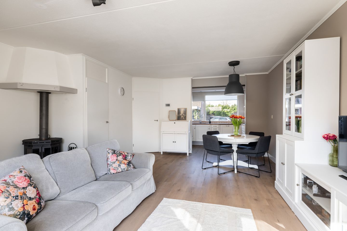 Photo 14 of Korenbloemstraat 43