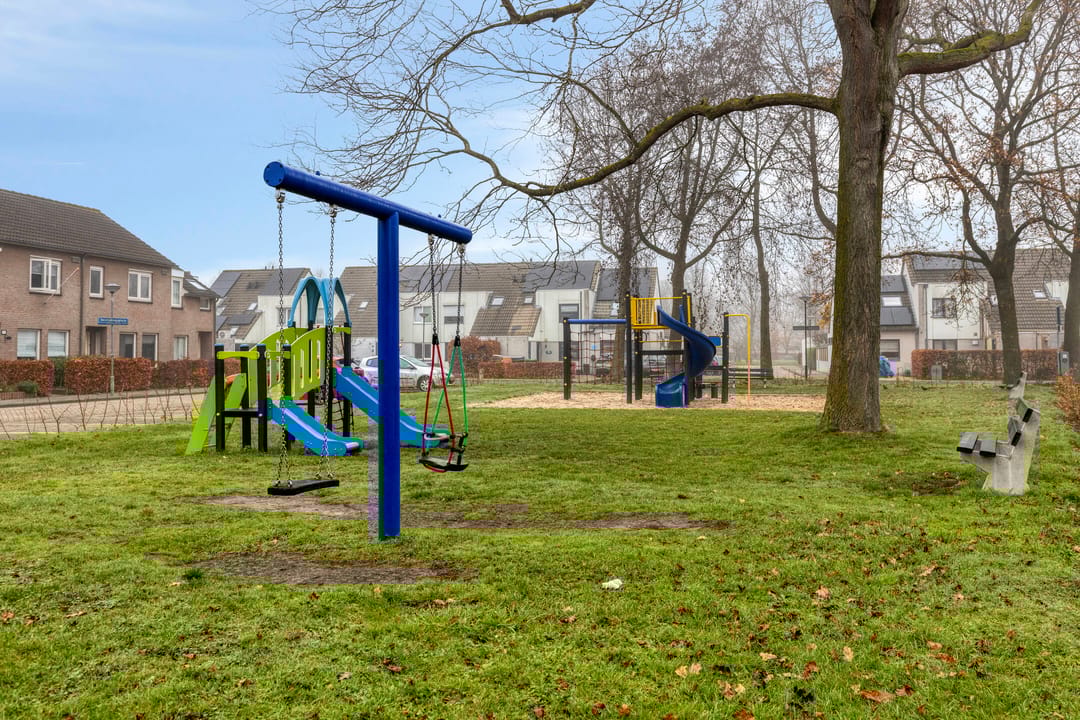 Photo 37 of Tongelreep 36