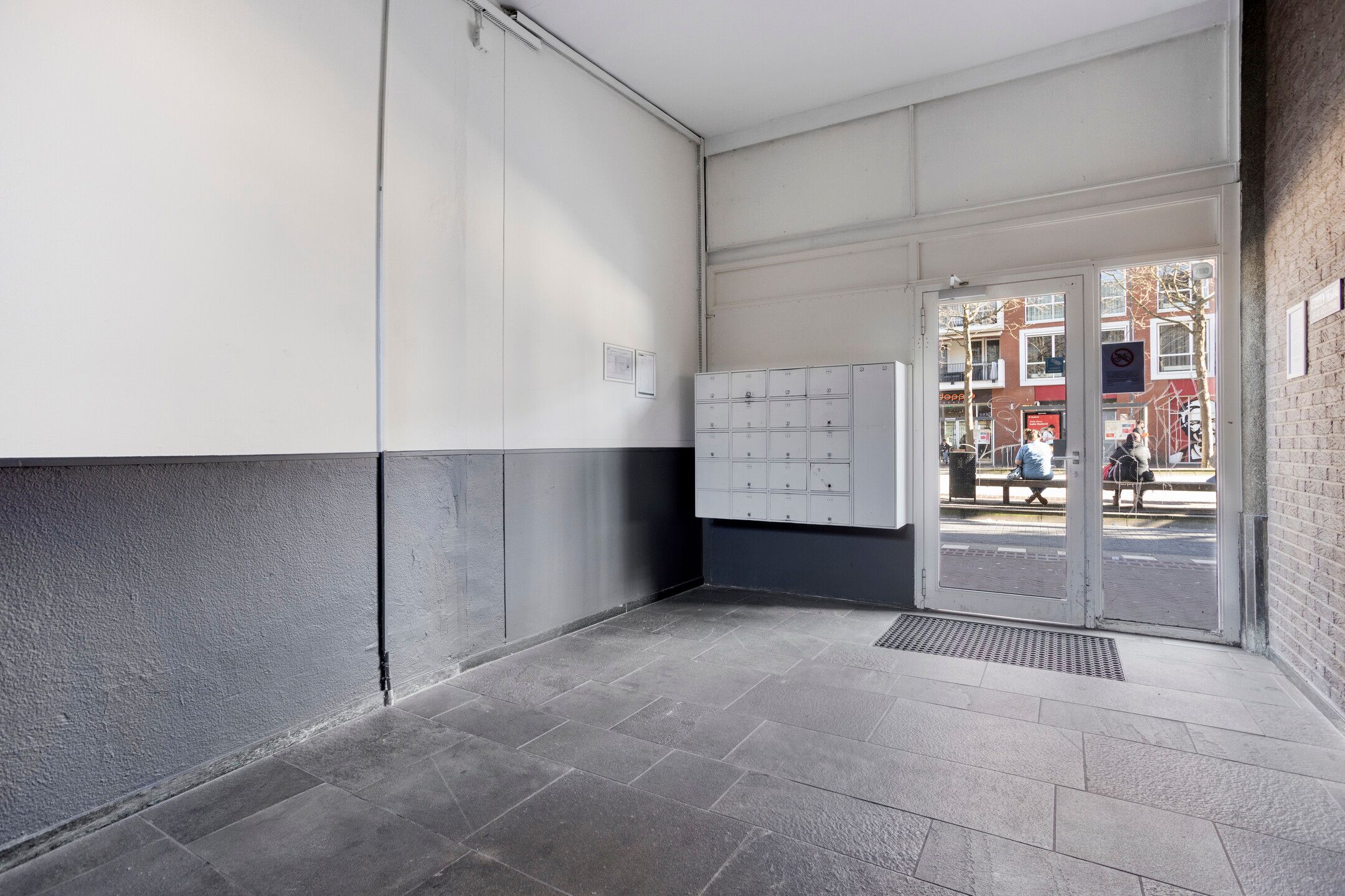 Foto 3 van Plein 1944 68