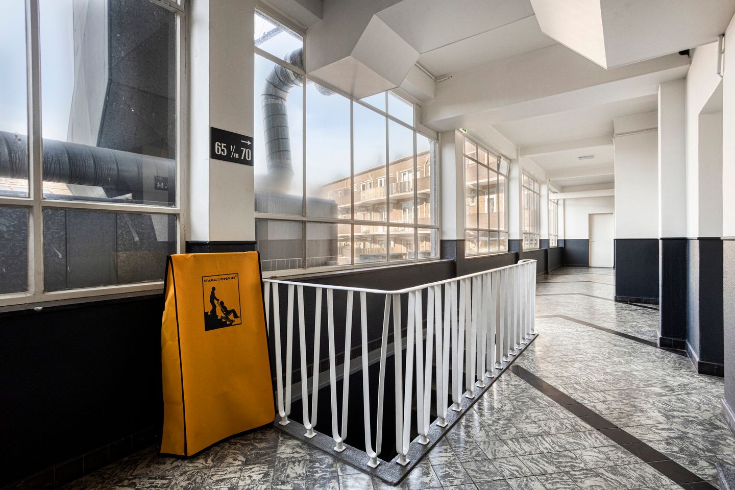 Foto 4 van Plein 1944 68