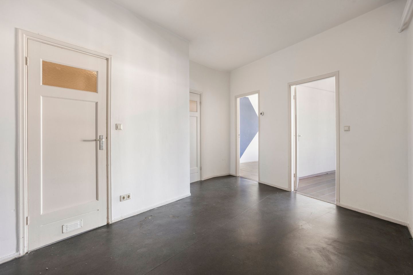 Foto 10 van Plein 1944 68