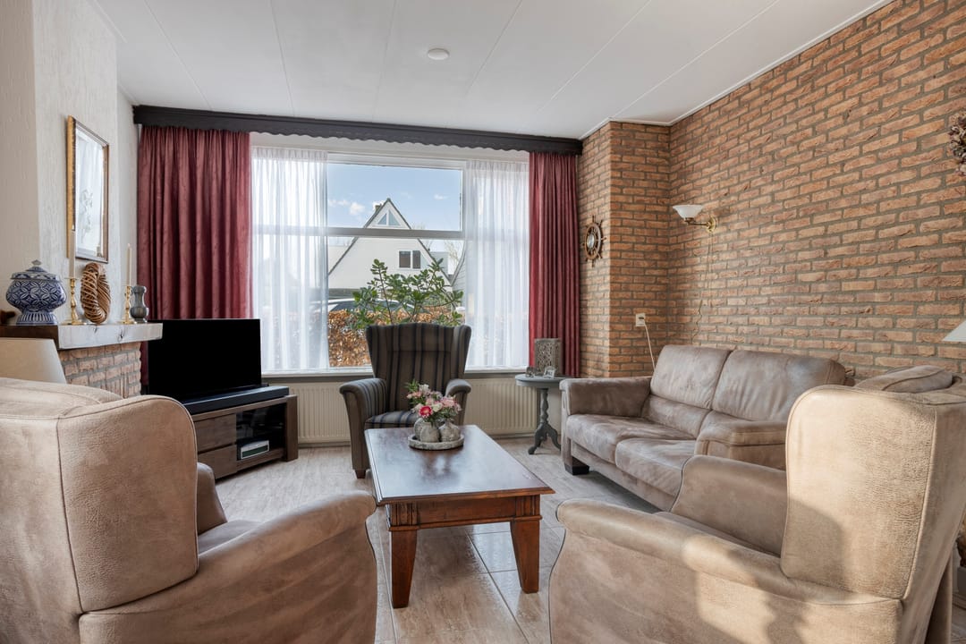 Foto 11 van Burgemeester Overdorpstraat 49