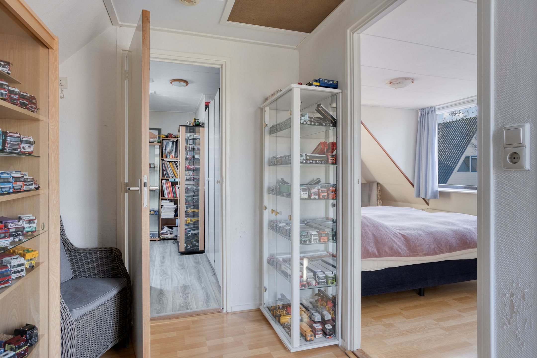 Foto 21 van Burgemeester Overdorpstraat 49