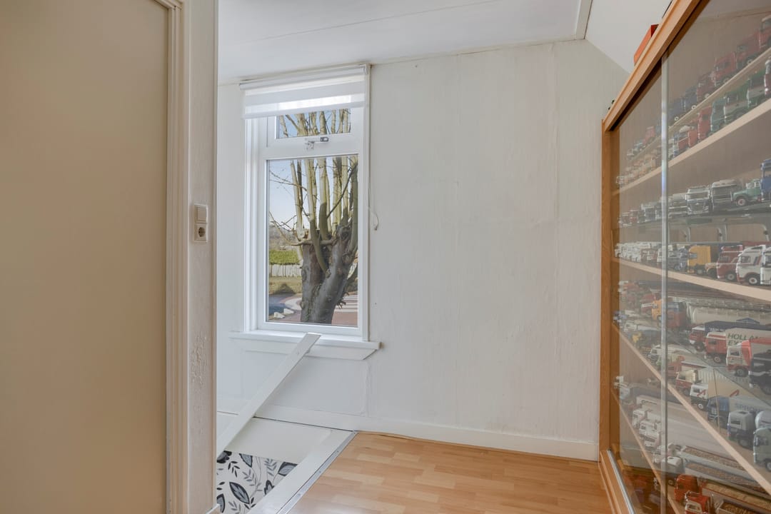 Foto 22 van Burgemeester Overdorpstraat 49