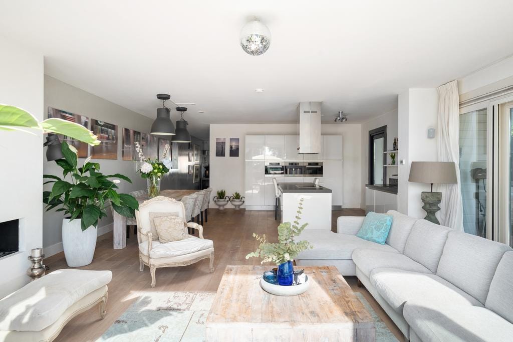 Photo 8 of Terbregse Rechter Rottekade 161