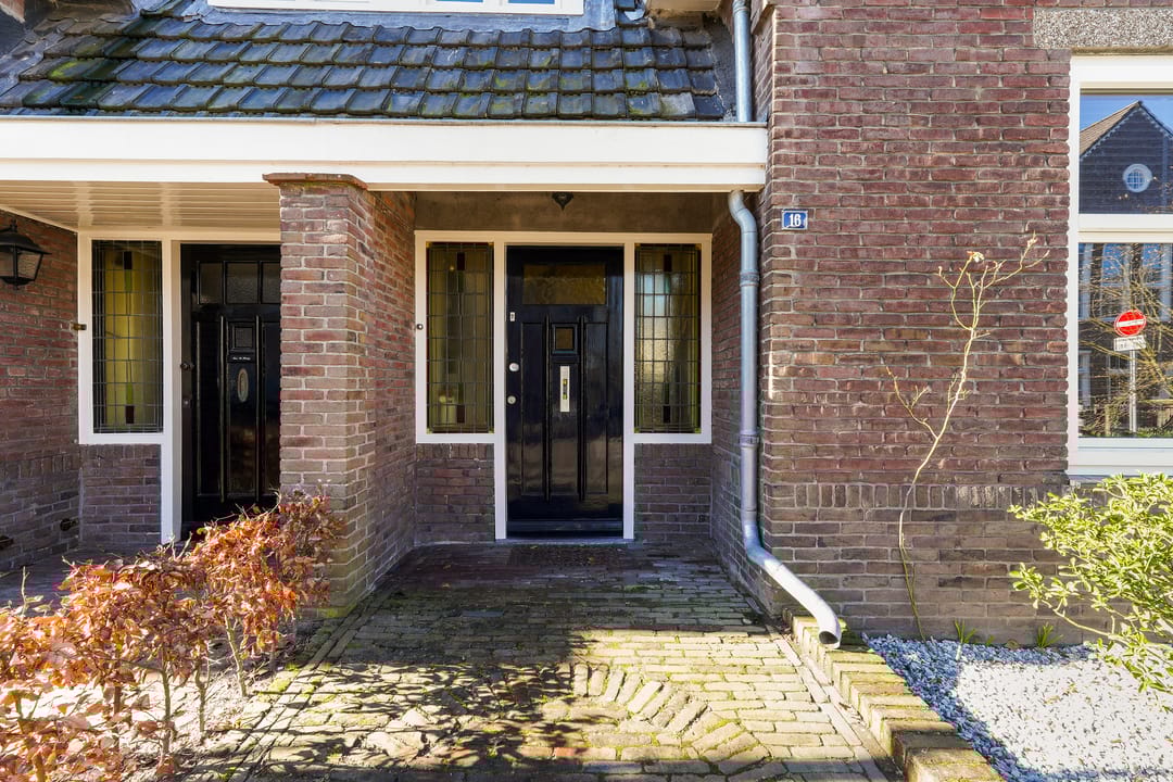 Foto 2 van Schoolstraat 16