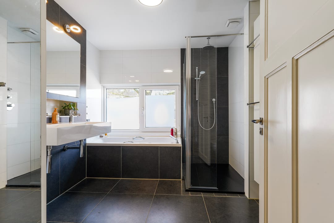 Foto 31 van Schoolstraat 16