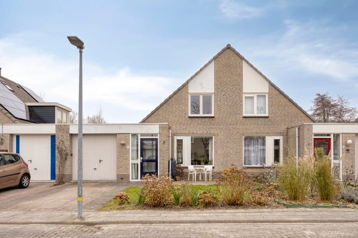 Photo 4 of Tjotter 3