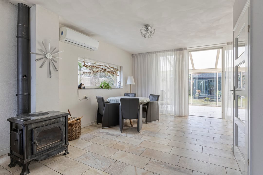 Foto 13 van Herman Linnebankhof 26