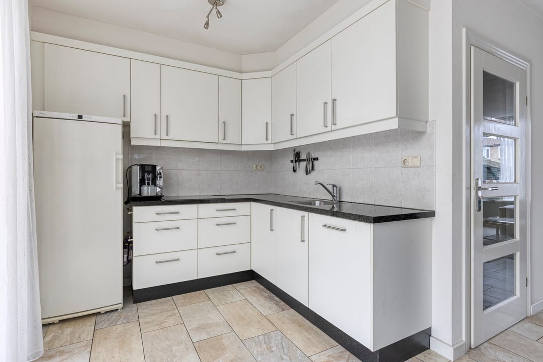 Foto 16 van Herman Linnebankhof 26