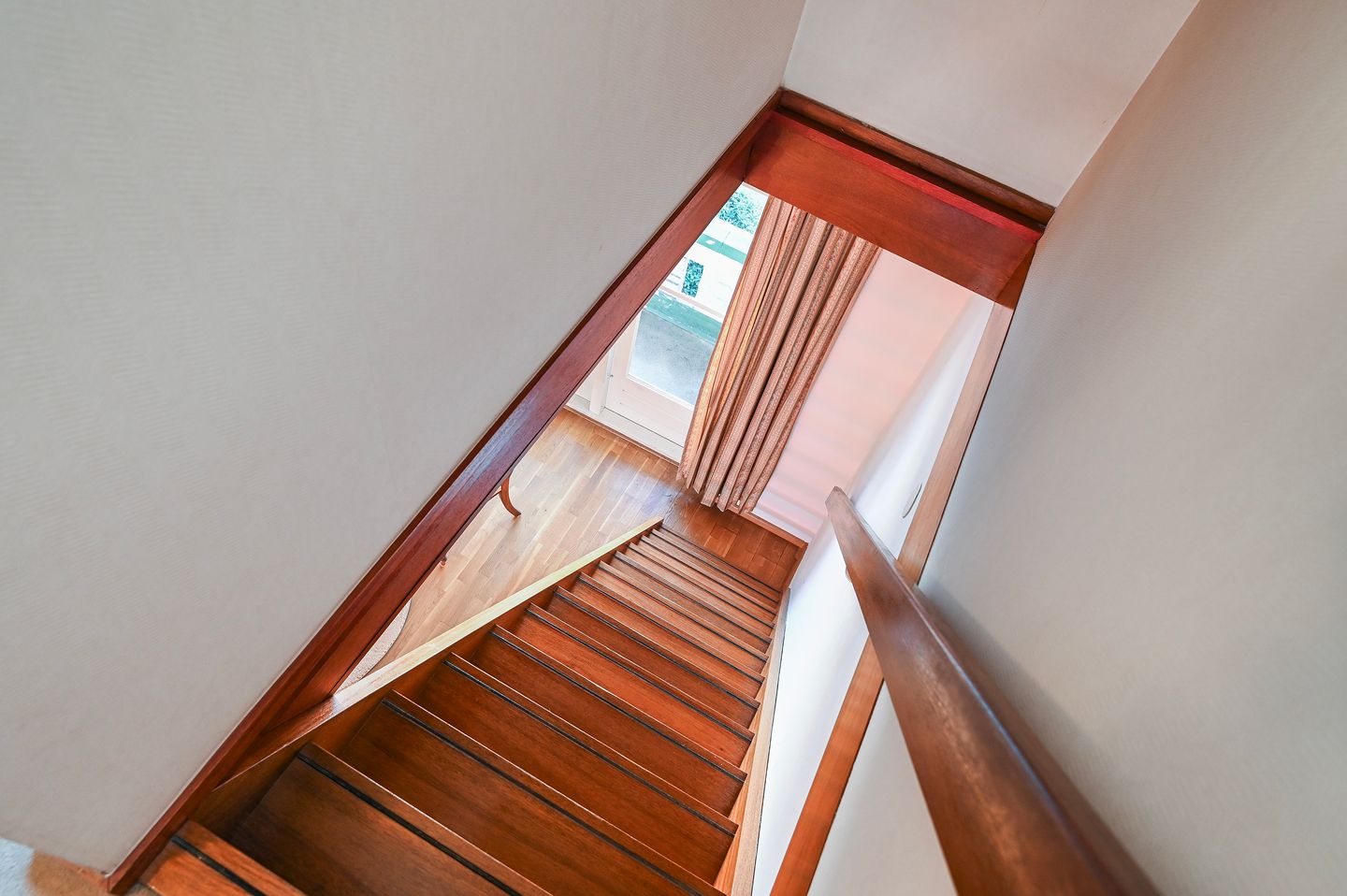 Foto 25 van Albert Verweystraat 126