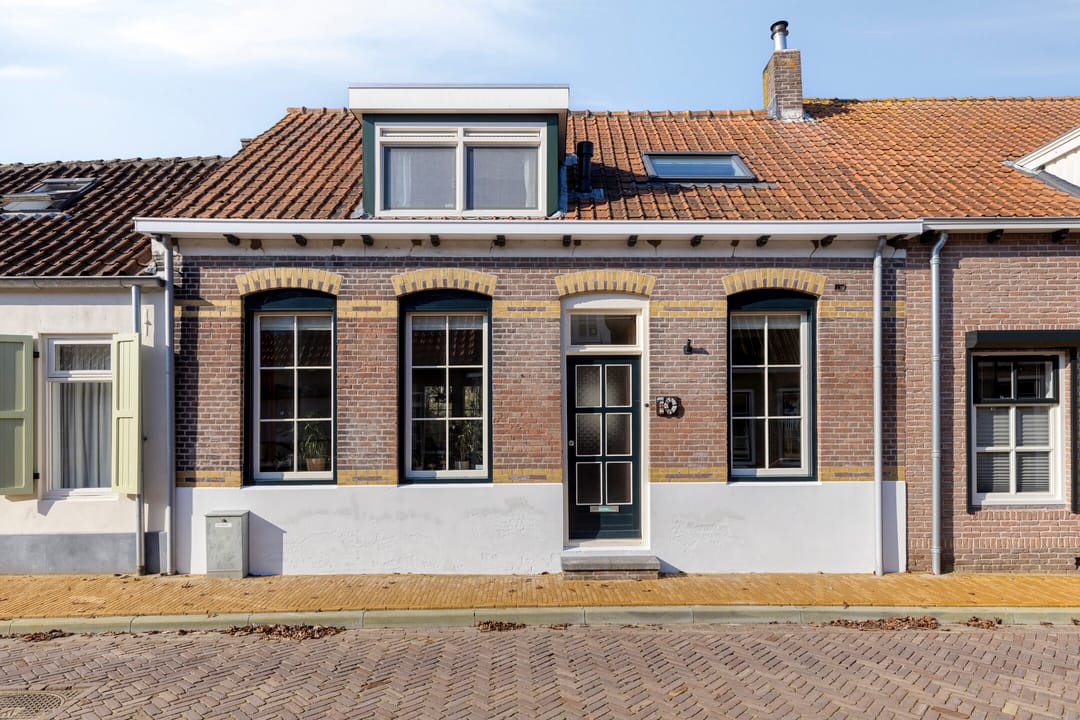 Foto 1 van Kerkstraat 10