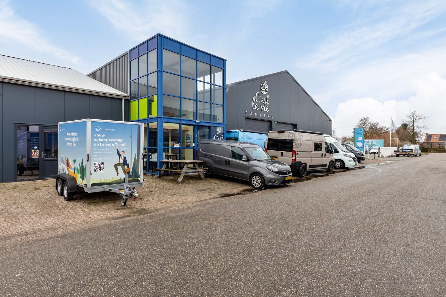 View photo 2 of De Roterij 6