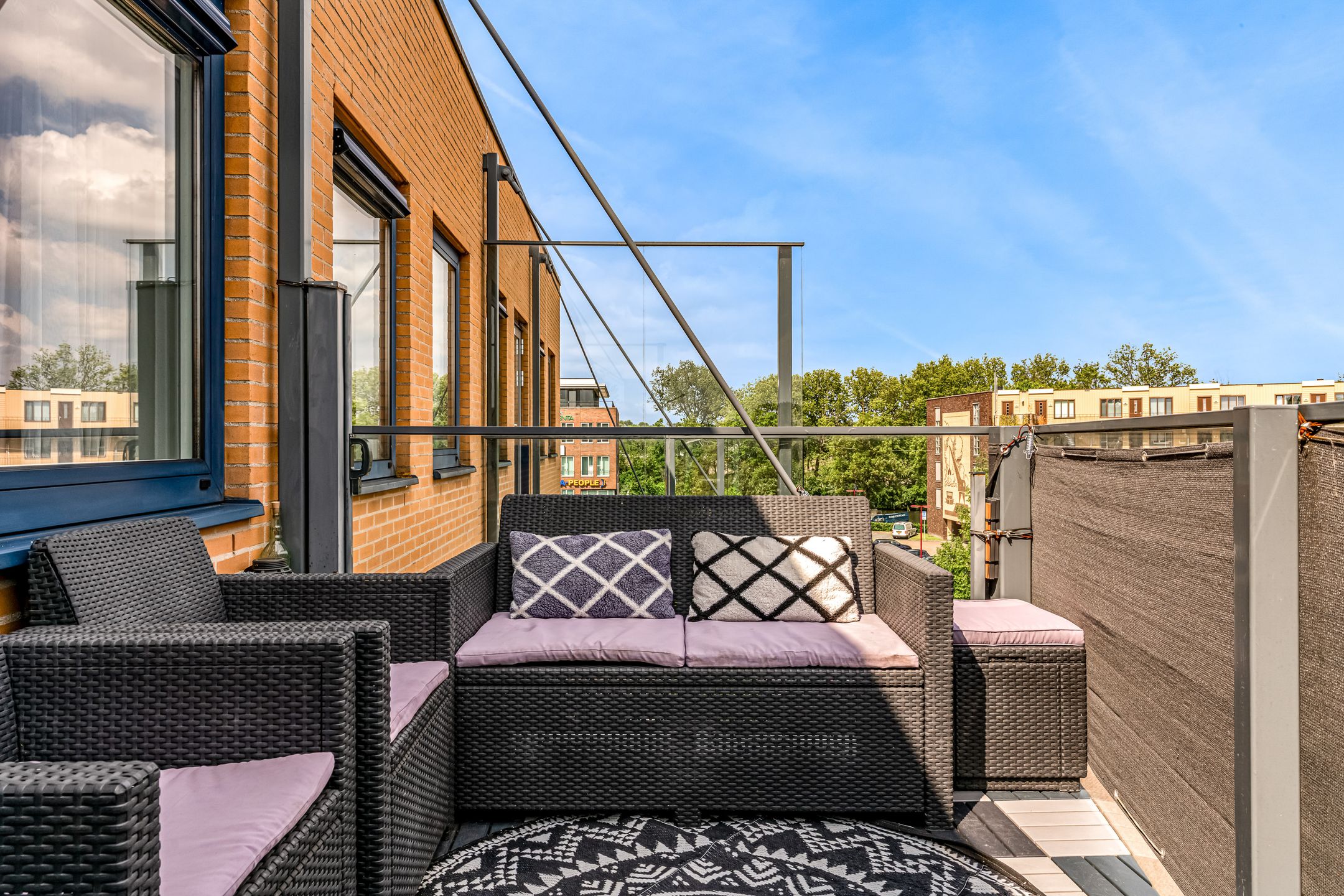 Photo 21 of Meentwal 7-G