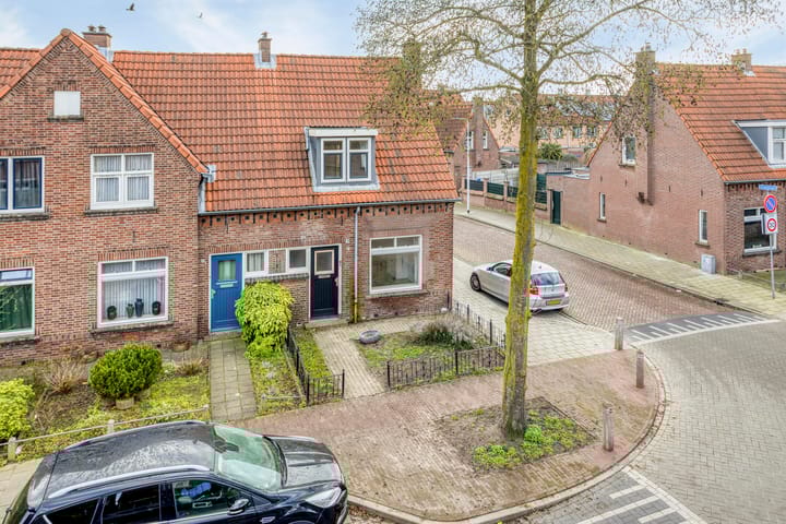 Foto 2 van Rietstraat 102