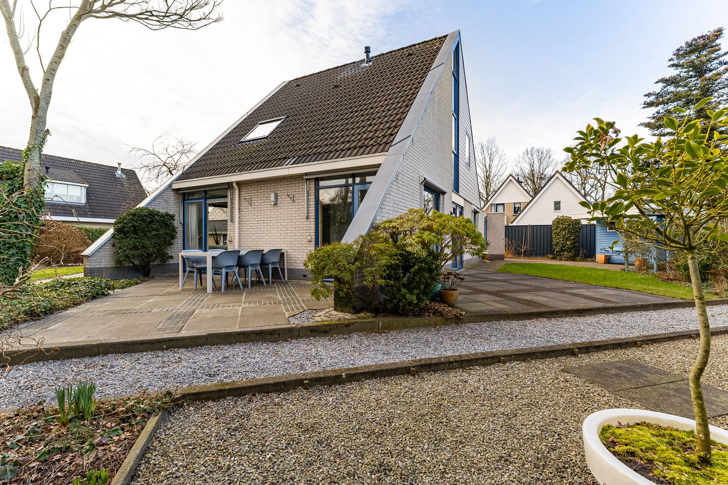 Foto 50 van De Friso 6-D