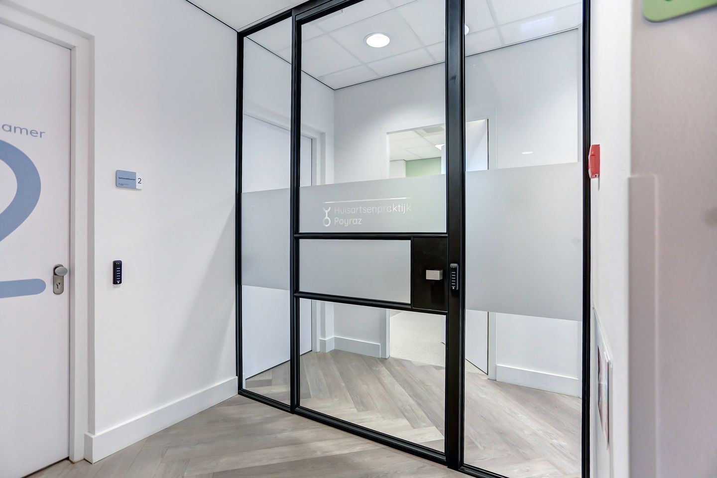 Bekijk foto 4 van Spoorlaan 338