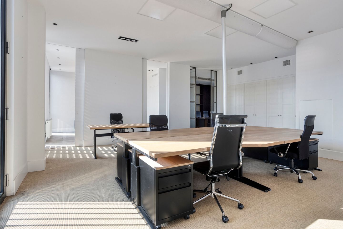 View photo 2 of Keurenplein 45