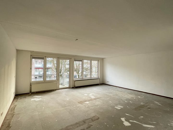 Photo 2 of G.A. van Nispenstraat 113