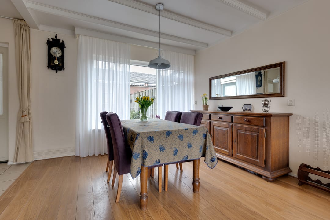 Photo 8 of John F. Kennedylaan 25