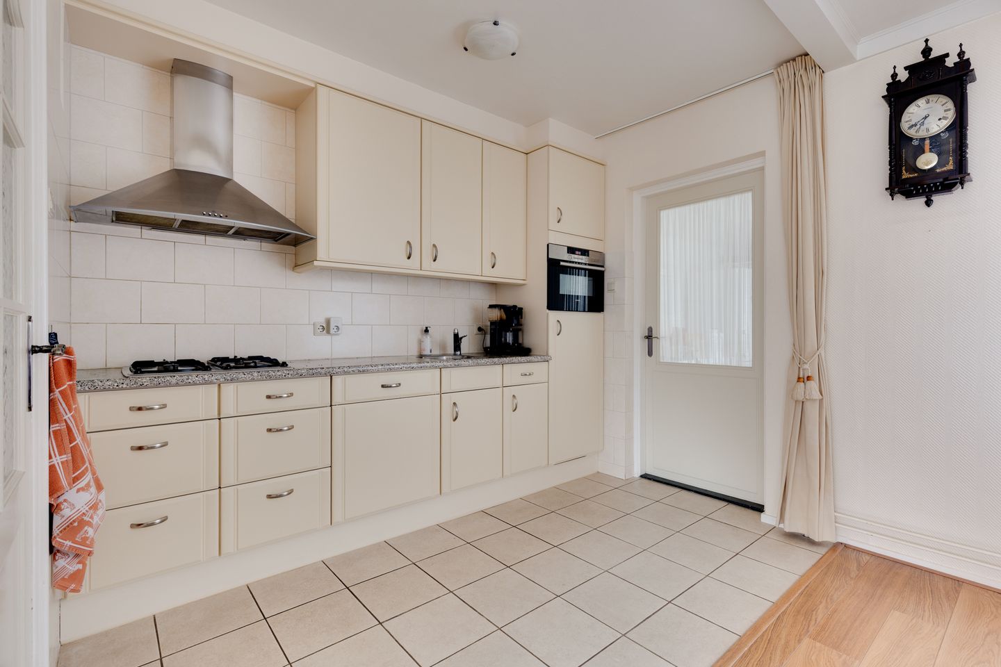 Photo 10 of John F. Kennedylaan 25