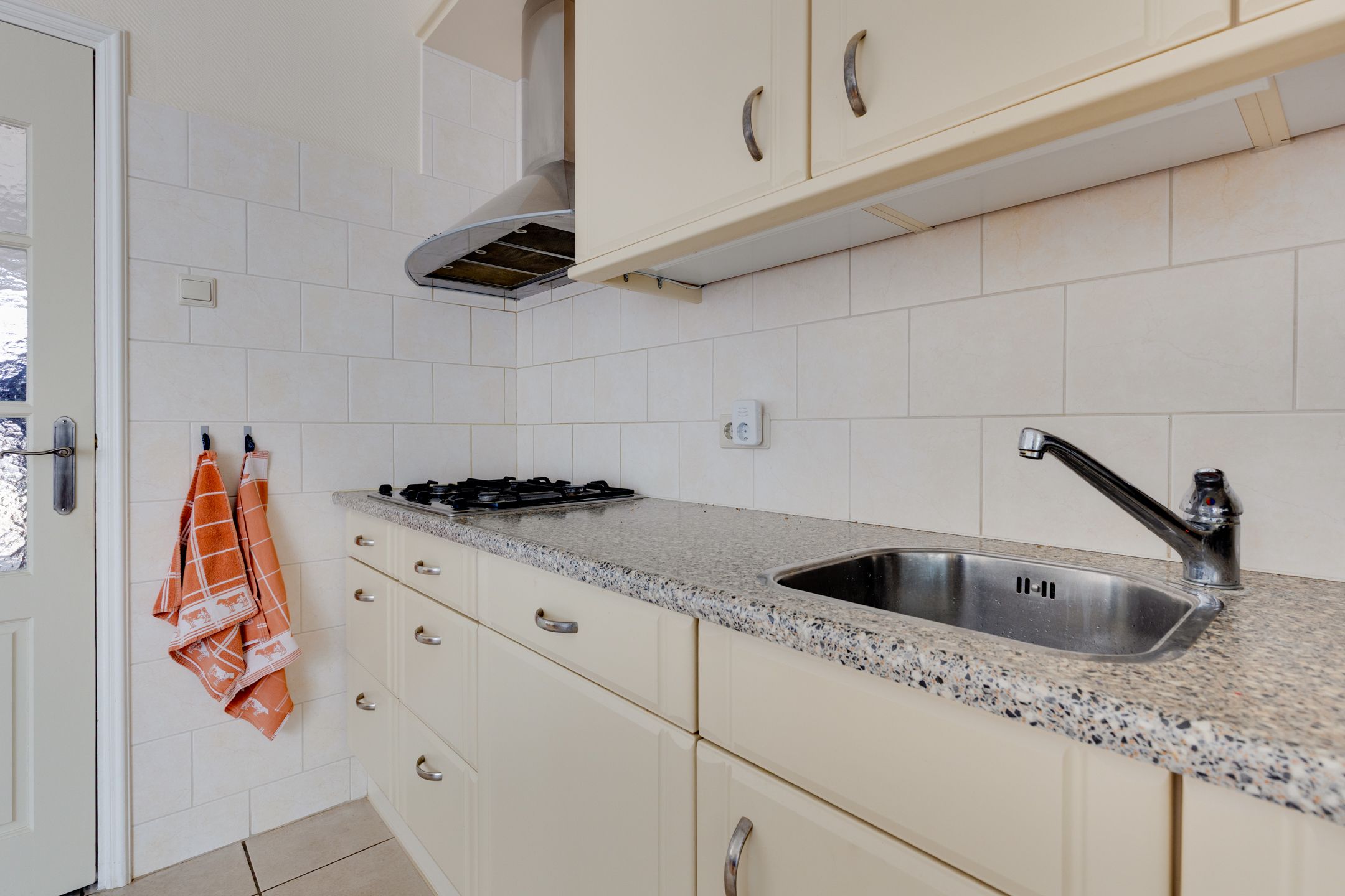 Photo 12 of John F. Kennedylaan 25