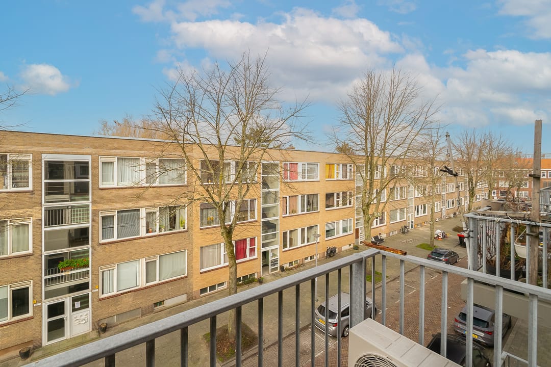 Photo 8 of Walchersestraat 28-C