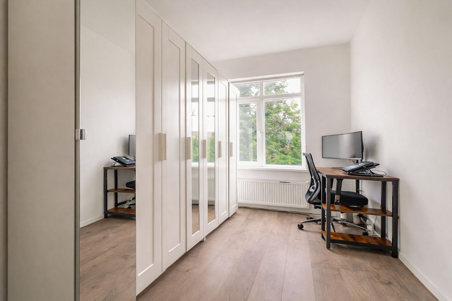 Photo 10 of Walchersestraat 28-C