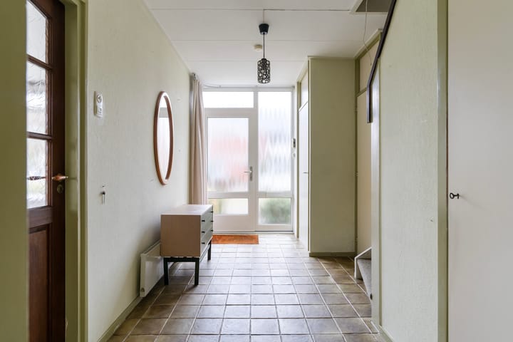 Photo 4 of Meeuwenlaan 48