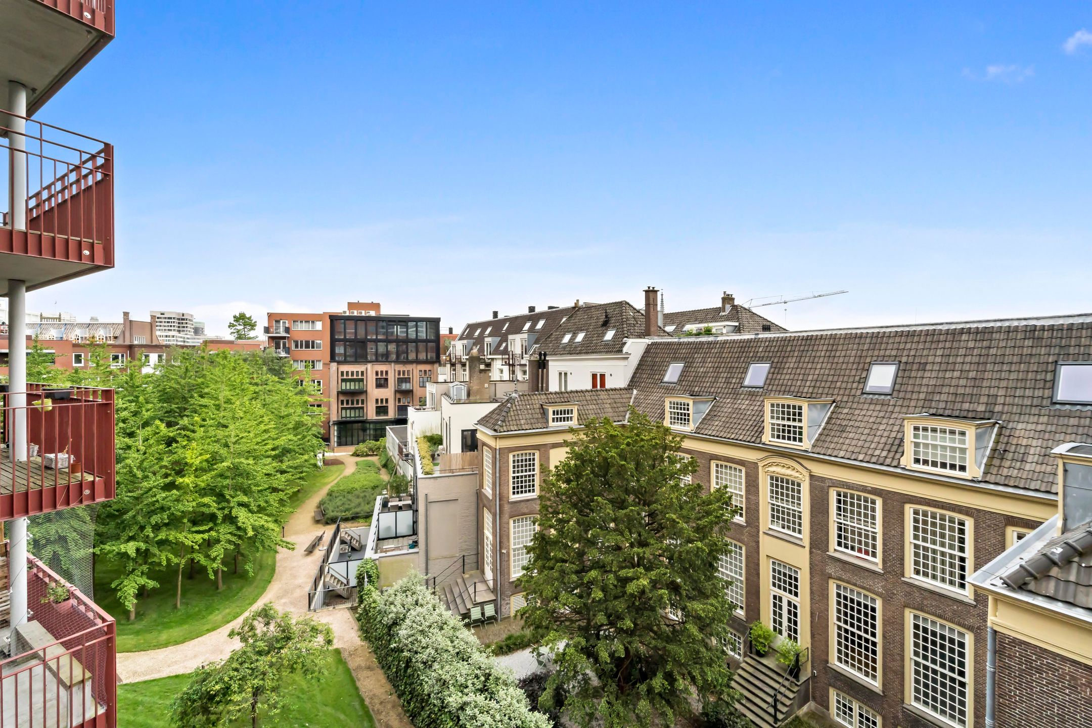 Photo 15 of Muzenstraat 102