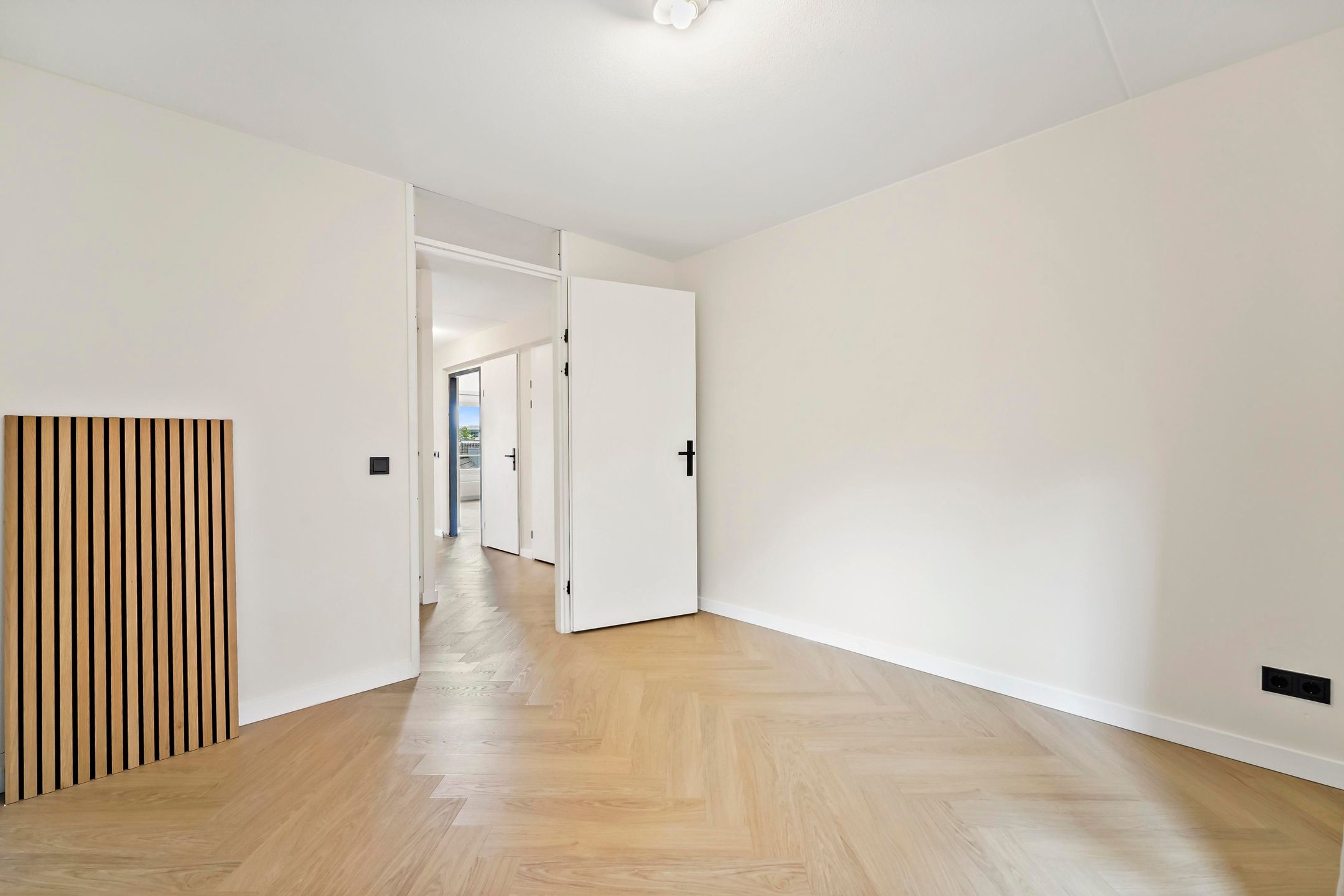 Photo 27 of Muzenstraat 102