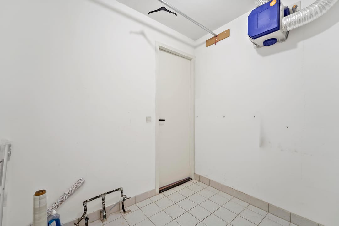 Photo 31 of Muzenstraat 102