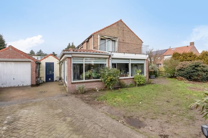 Photo 2 of Nolenslaan 8