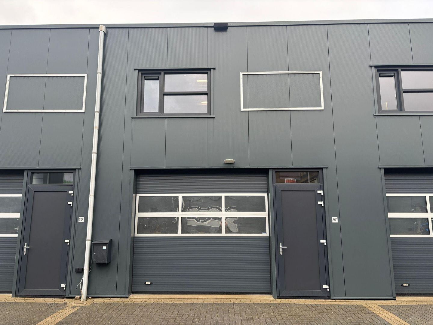 View photo 4 of De Aar 35-D