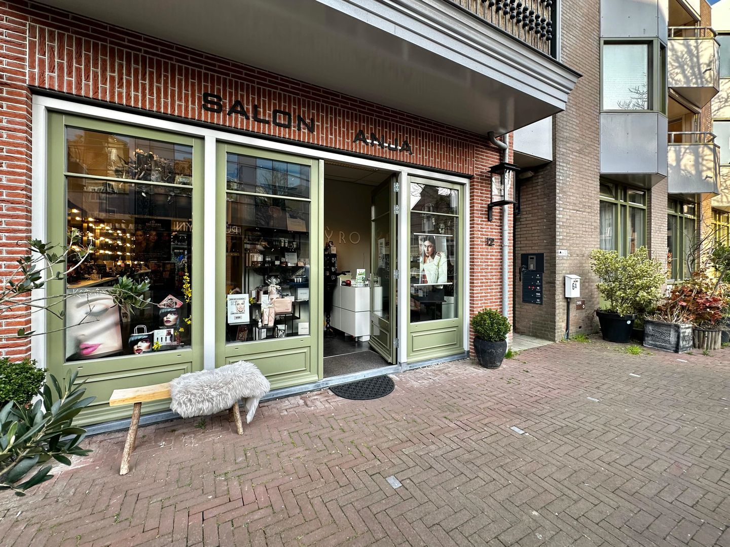 View photo 2 of Waagplein 12