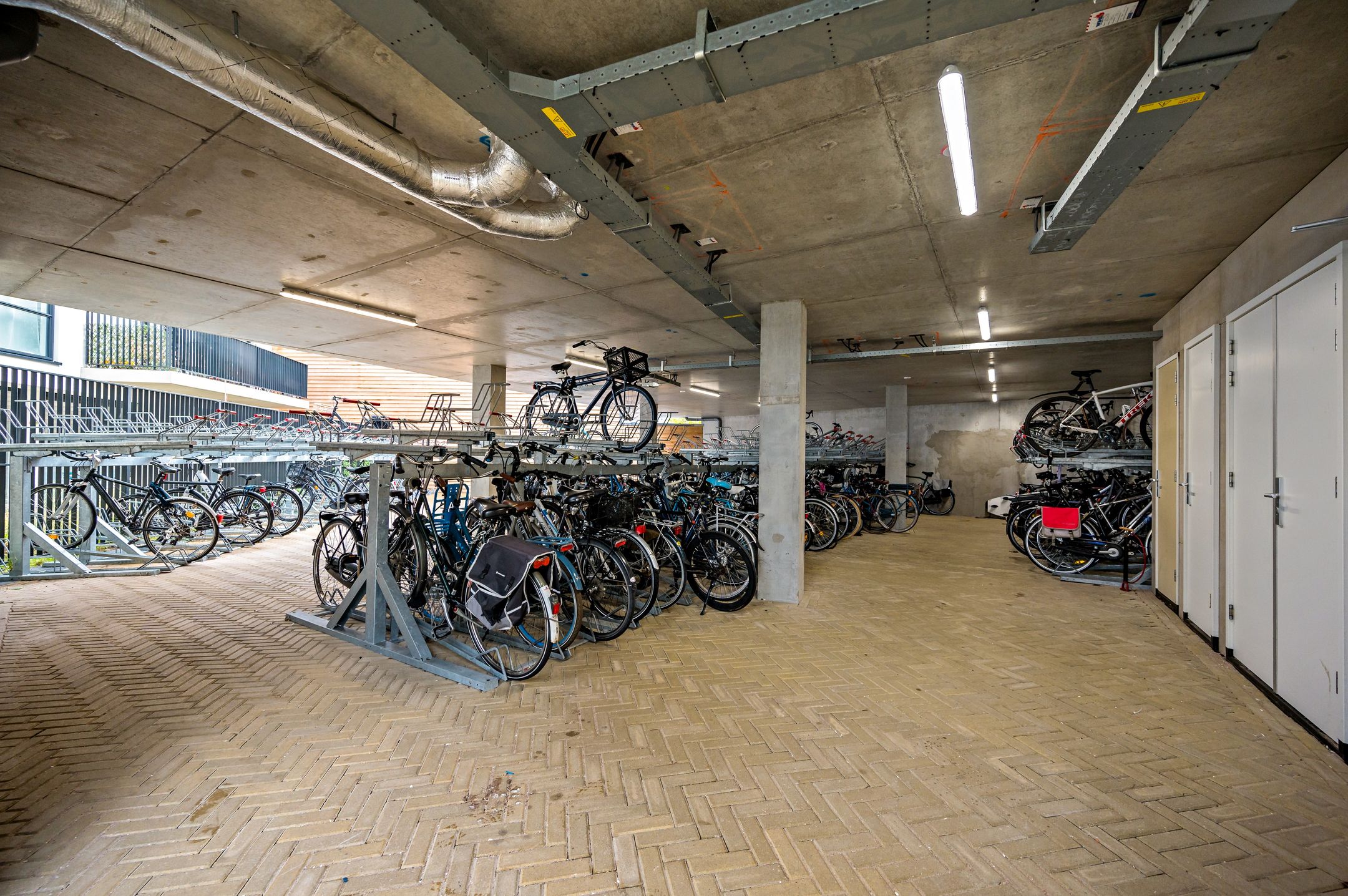 Foto 18 van Zeesluisweg 60-B