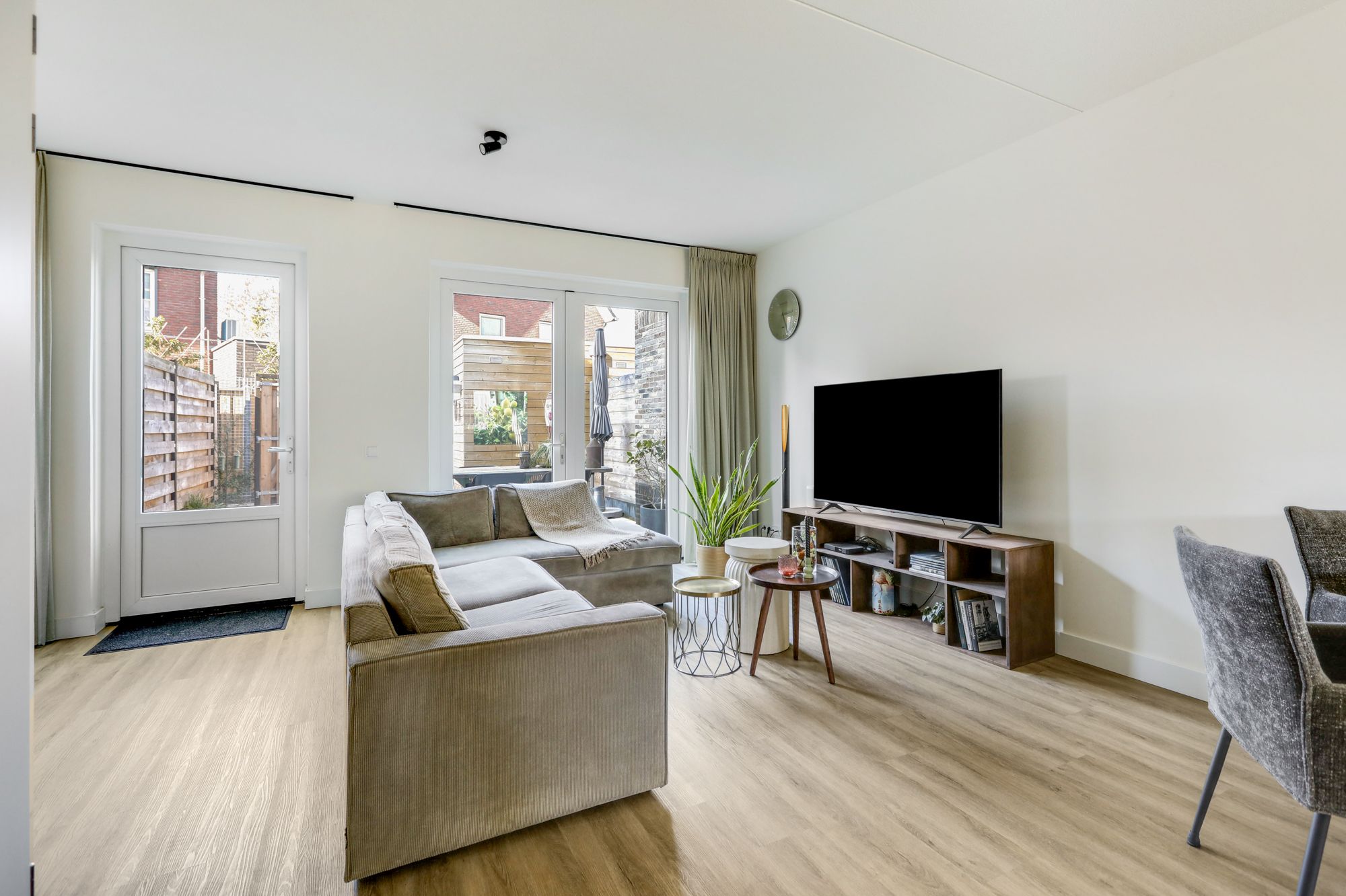 Photo 24 of Langeweide 5