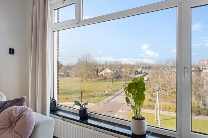 Photo 4 of Jachtlaan 12-C