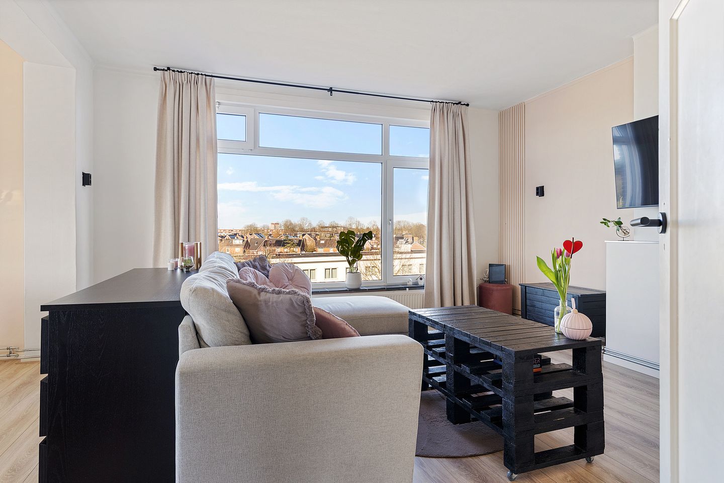 Photo 19 of Jachtlaan 12-C