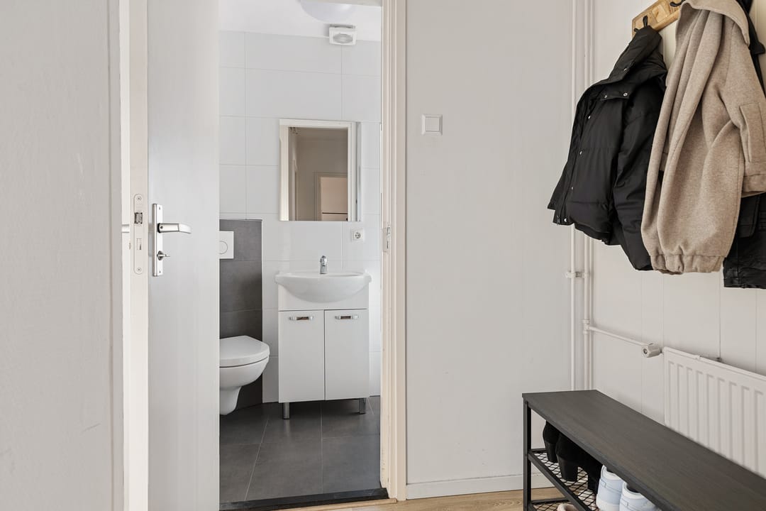 Photo 28 of Jachtlaan 12-C