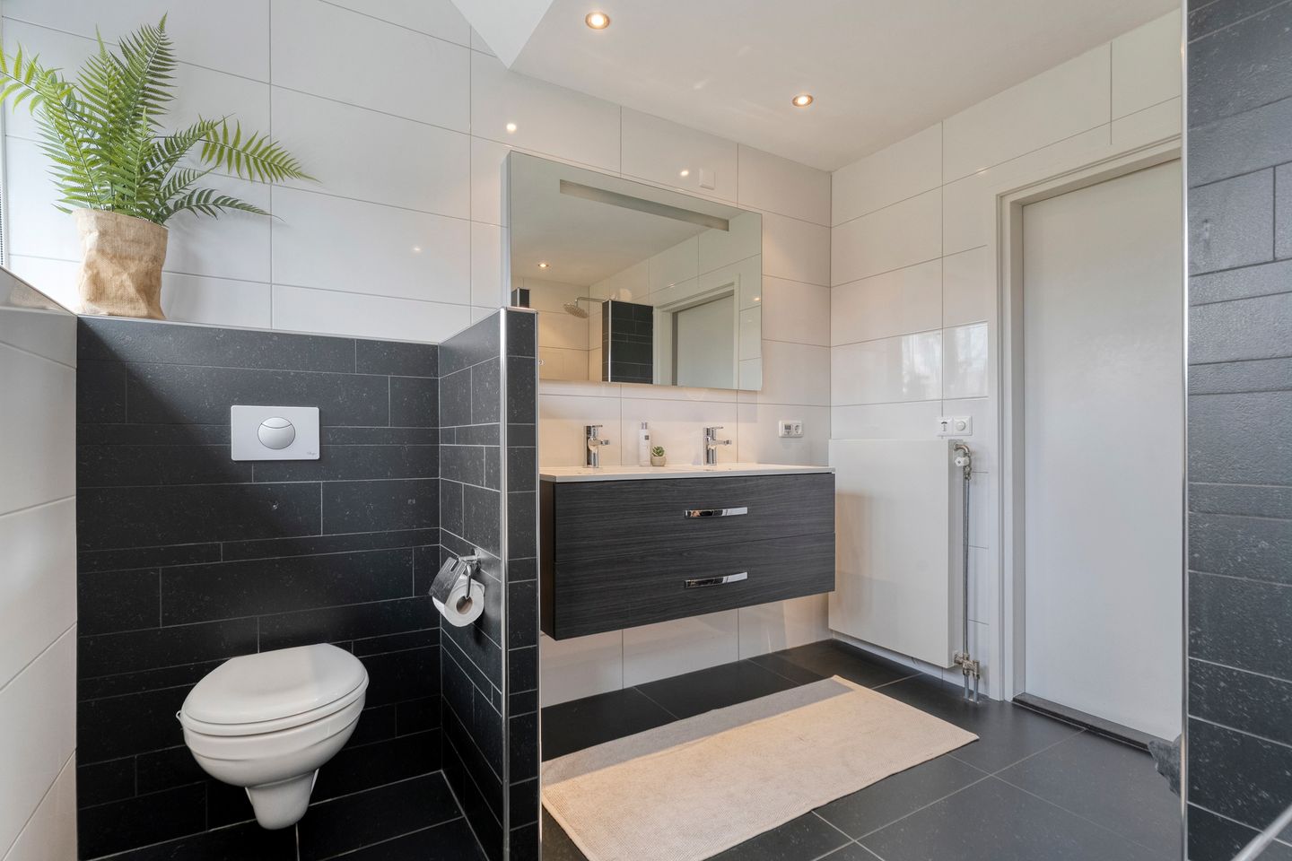 Photo 20 of Havezatestraat 37