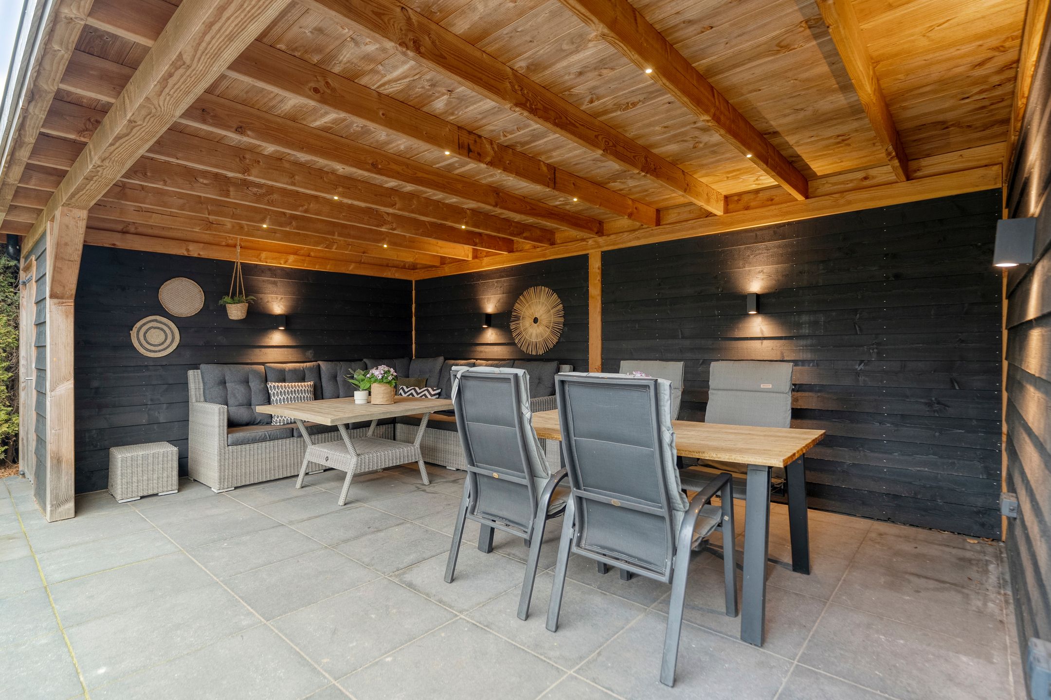 Photo 27 of Havezatestraat 37